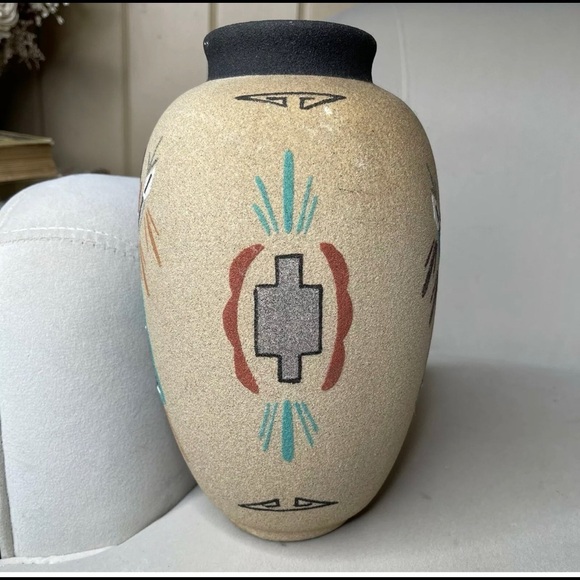Navajo Sand Art Pottery Sunwest Indian Art New Mexico Decorative Painted - Picture 2 of 6